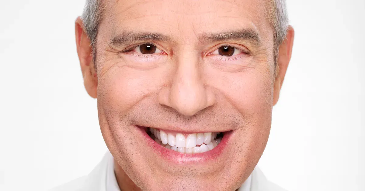 Andy Cohen looking terrifying, this photo is so scary omg