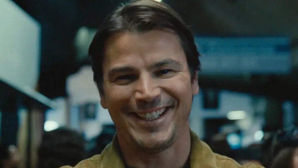 Josh Hartnett in the movie Trap